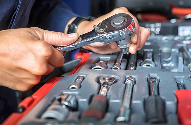 Tools for Hydraulic System Maintenance