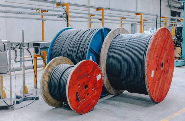 Storing Different Types of Hydraulic Hoses