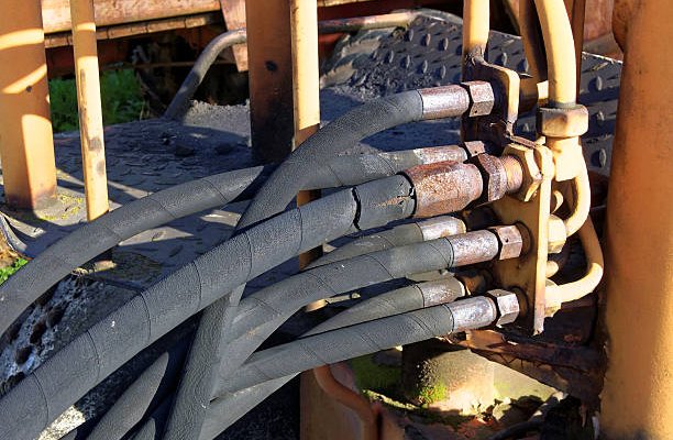 hydraulic hose Danger Signals Damaged Crack